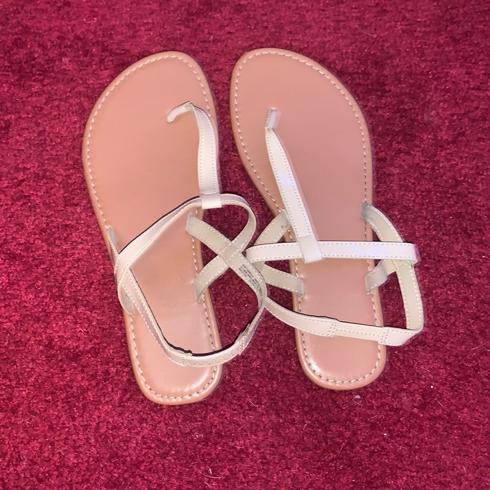 Time and Tru Women’s Size 8 Sandals